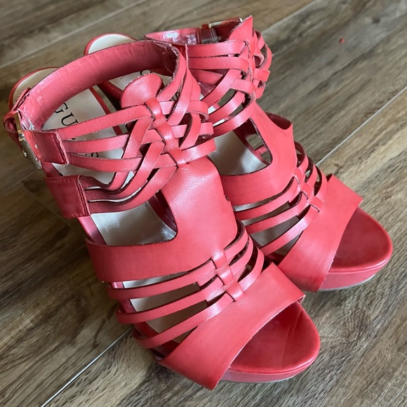 Guess red Leather strappy pumps Sz 7.5 heels - Picture 4 of 12